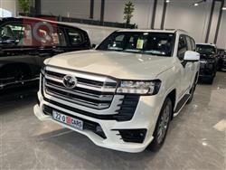 تۆیۆتا لاند کروزەر